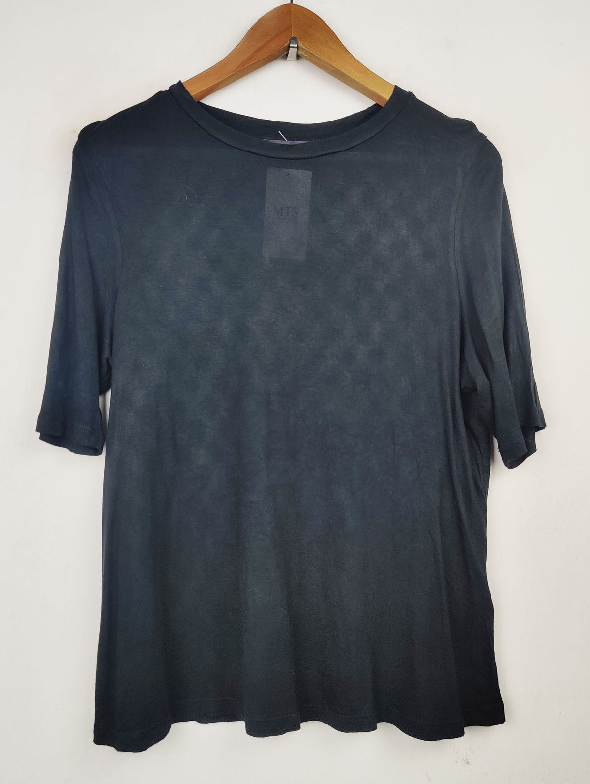Buy online pre-used pre-loved 100% authentic & Original branded Marks & Spencer (TS-1418) available in Pakistan. Top international brands avilable.