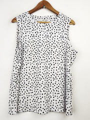 Buy online pre-used pre-loved 100% authentic & Original branded Marks & Spencer (TS-1421) available in Pakistan. Top international brands avilable.