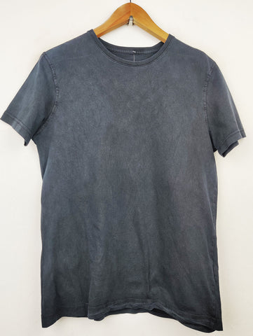 Buy online pre-used pre-loved 100% authentic & Original branded Unknown Brand (TS-1455) available in Pakistan. Top international brands avilable.