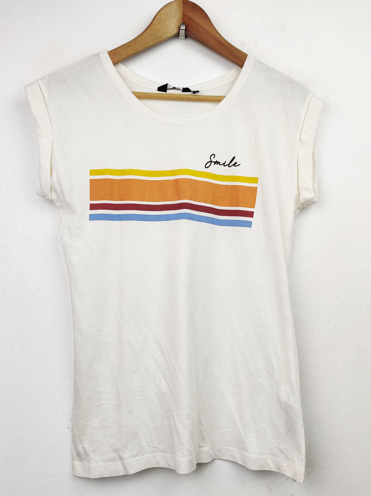 Buy online pre-used pre-loved 100% authentic & Original branded New Look (TS-1507) available in Pakistan. Top international brands avilable.