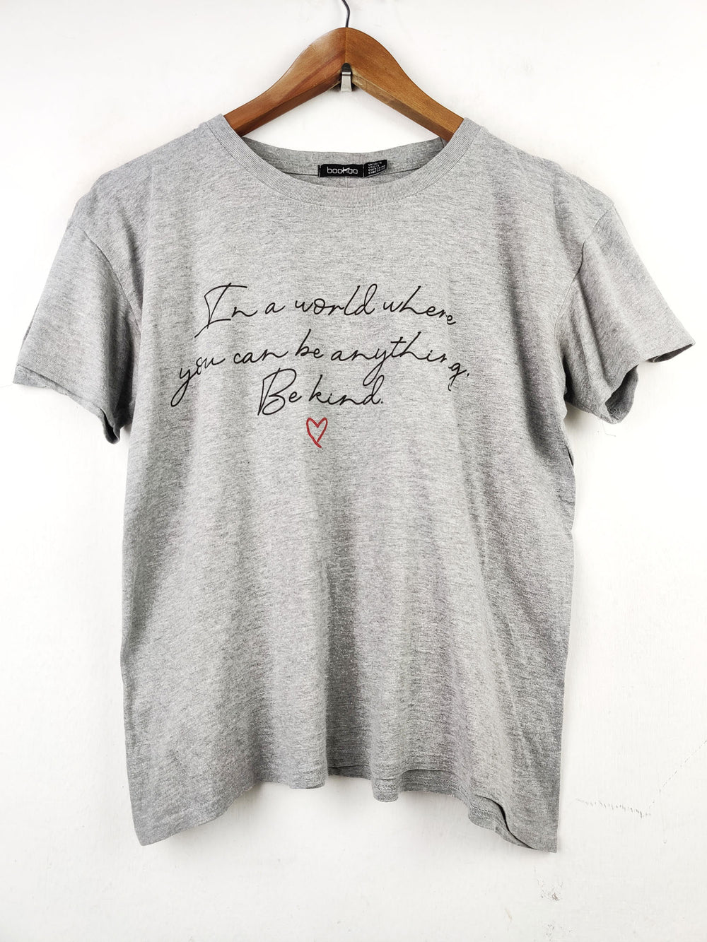 Buy online pre-used pre-loved 100% authentic & Original branded Boohoo (TS-1596) available in Pakistan. Top international brands avilable.