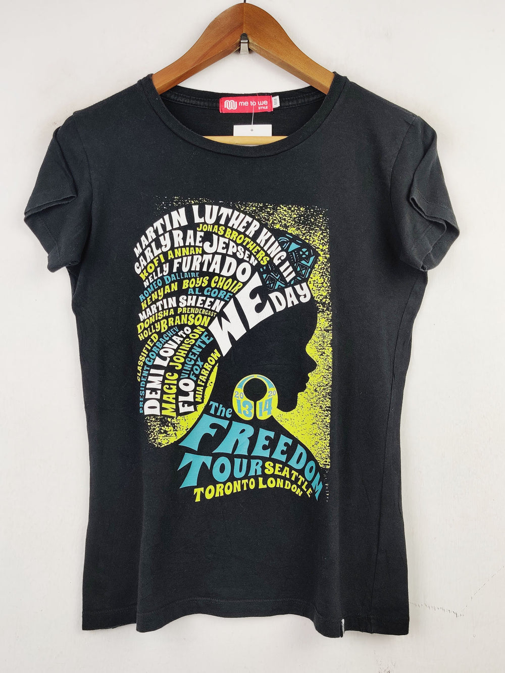 Buy online pre-used pre-loved 100% authentic & Original branded Me To We (TS-1759) available in Pakistan. Top international brands avilable.