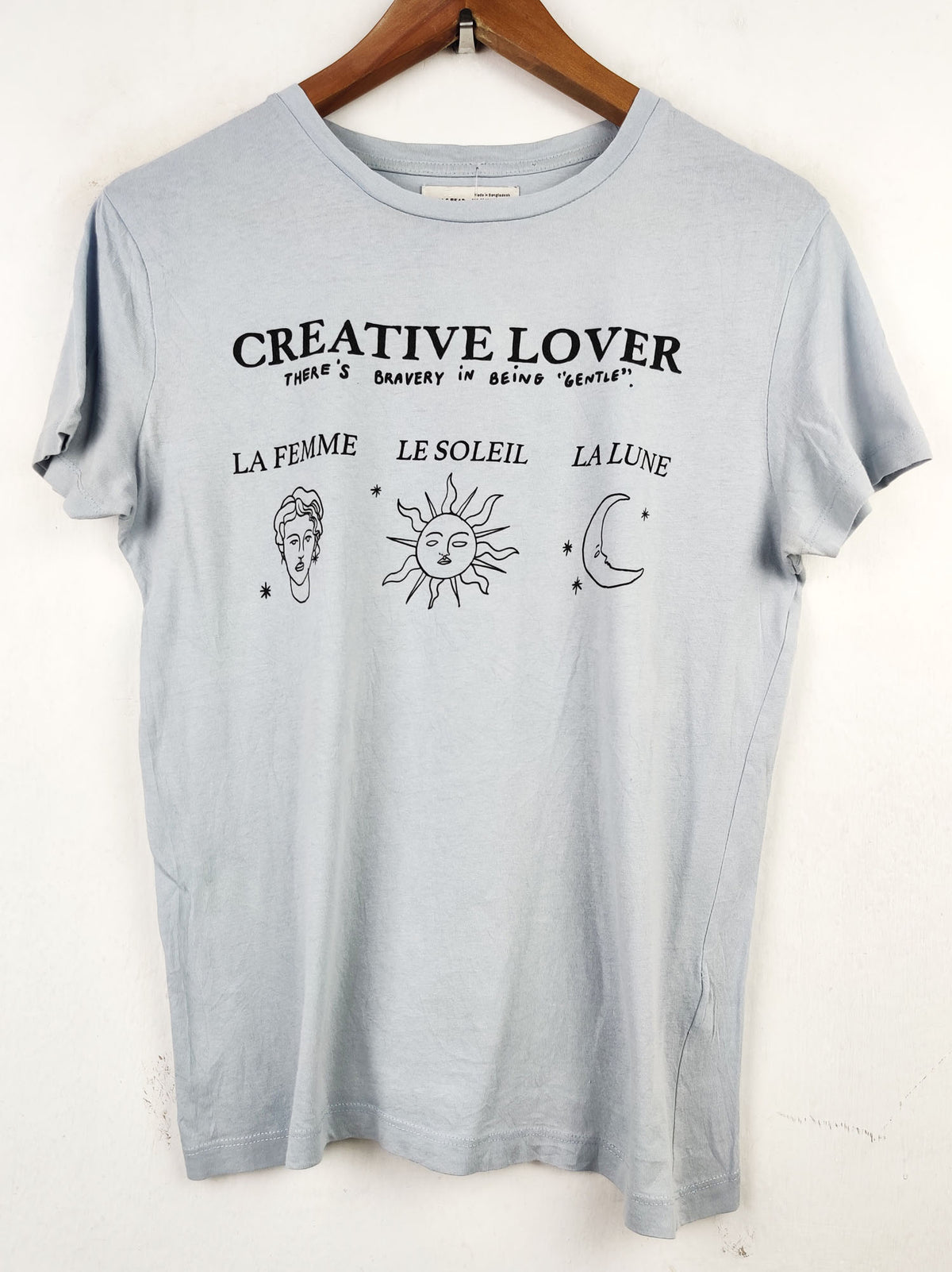 Buy online pre-used pre-loved 100% authentic & Original branded Pull & Bear (TS-1783) available in Pakistan. Top international brands avilable.