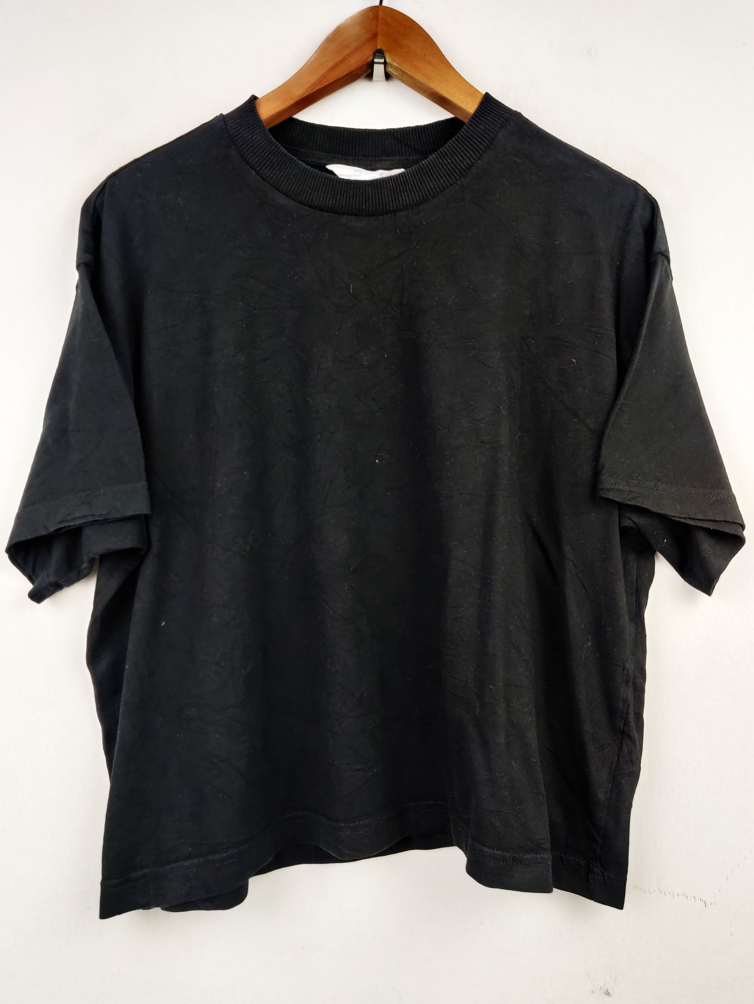 Buy online pre-used pre-loved 100% authentic & Original branded Primark (TS-1999) available in Pakistan. Top international brands avilable.