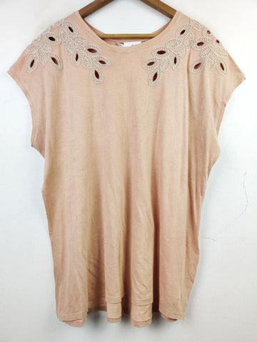 Buy online pre-used pre-loved 100% authentic & Original branded Next (TS-2069) available in Pakistan. Top international brands avilable.