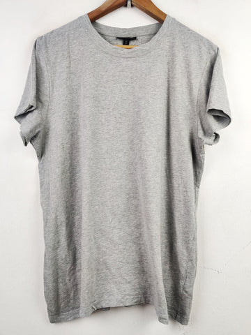 Buy online pre-used pre-loved 100% authentic & Original branded The White Company (TS-2119) available in Pakistan. Top international brands avilable.
