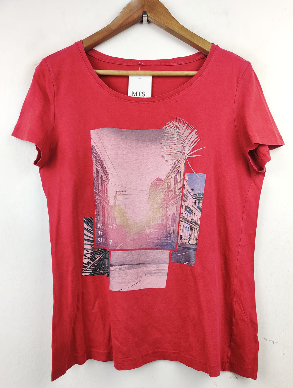 Buy online pre-used pre-loved 100% authentic & Original branded Tom Tailor (TS-2223) available in Pakistan. Top international brands avilable.