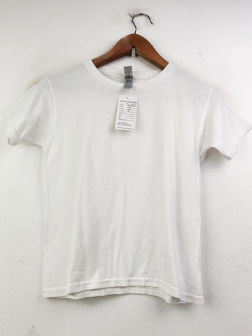 Buy online pre-used pre-loved 100% authentic & Original branded Gildan (TS-2252) available in Pakistan. Top international brands avilable.
