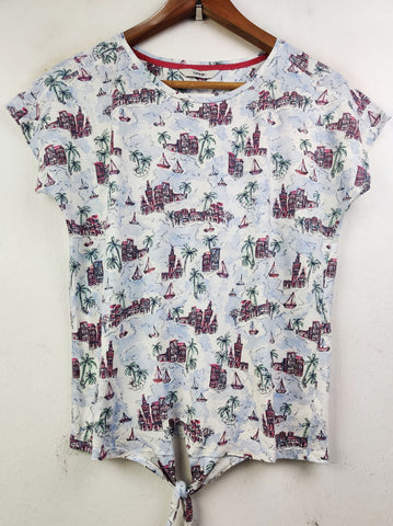 Buy online pre-used pre-loved 100% authentic & Original branded George (TS-2258) available in Pakistan. Top international brands avilable.