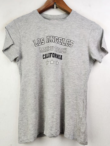 Buy online pre-used pre-loved 100% authentic & Original branded Thread Girls (TS-2259) available in Pakistan. Top international brands avilable.