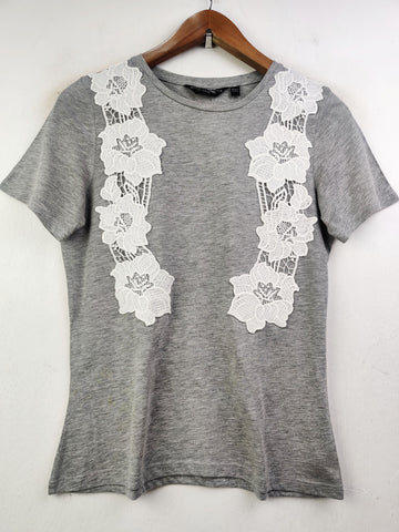 Buy online pre-used pre-loved 100% authentic & Original branded Dorothy Perkins (TS-2269) available in Pakistan. Top international brands avilable.