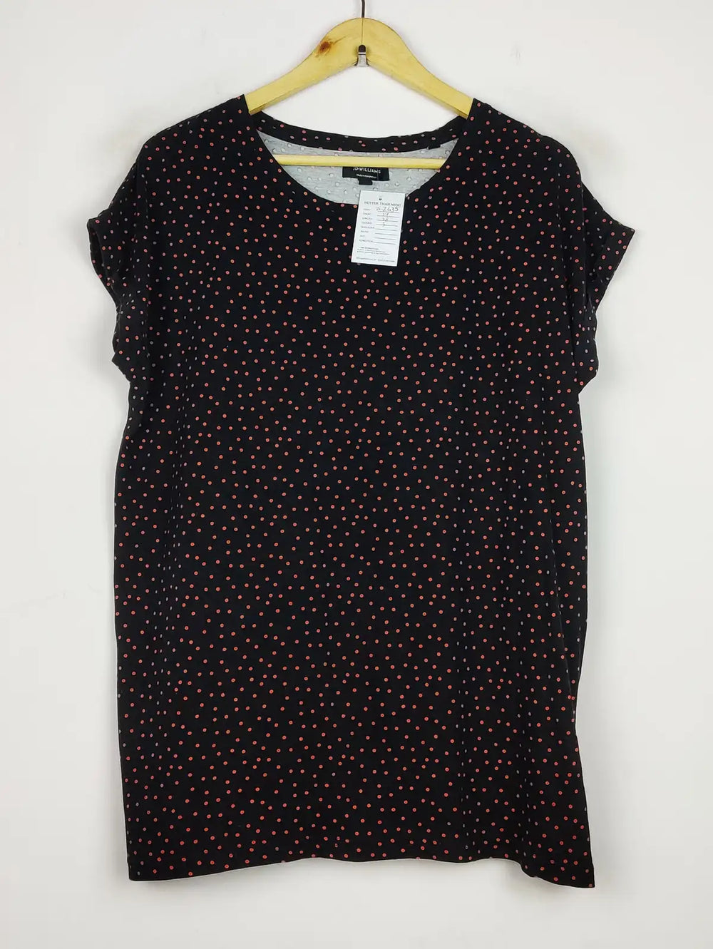 Buy online pre-used pre-loved 100% authentic & Original branded Jd Williams (TS-2635) available in Pakistan. Top international brands avilable.