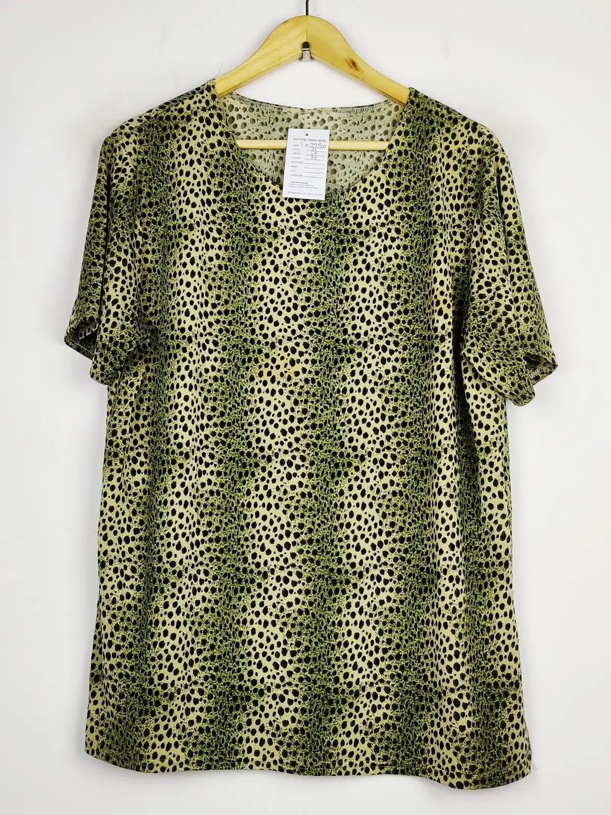 Buy online pre-used pre-loved 100% authentic & Original branded Unknown Brand (TS-2750) available in Pakistan. Top international brands avilable.