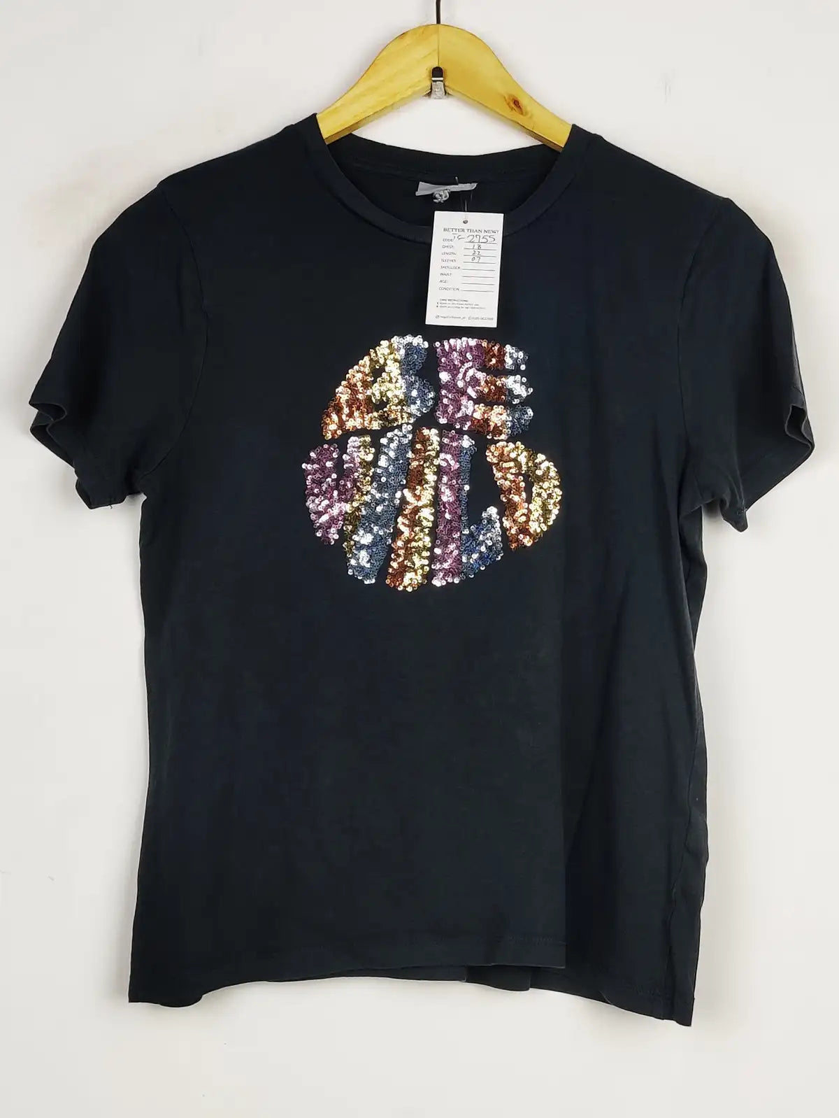 Buy online pre-used pre-loved 100% authentic & Original branded Oliver Bonas (TS-2755) available in Pakistan. Top international brands avilable.