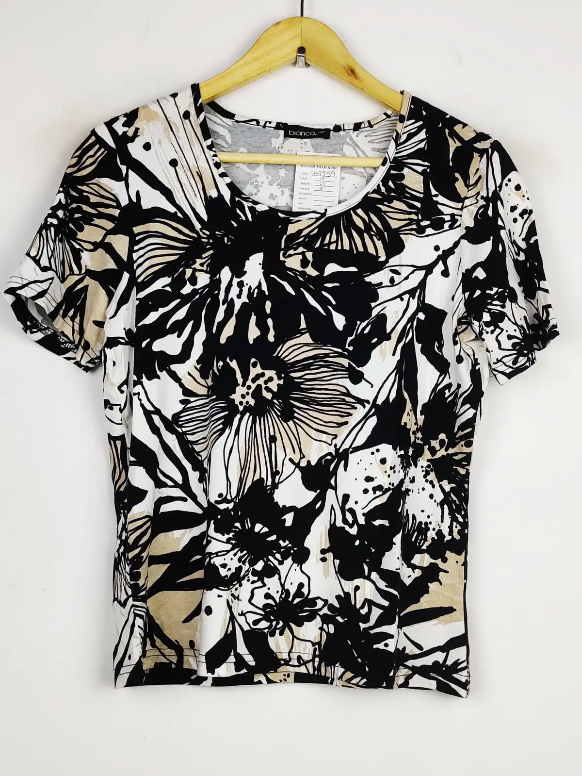 Buy online pre-used pre-loved 100% authentic & Original branded Bianca (TS-2759) available in Pakistan. Top international brands avilable.