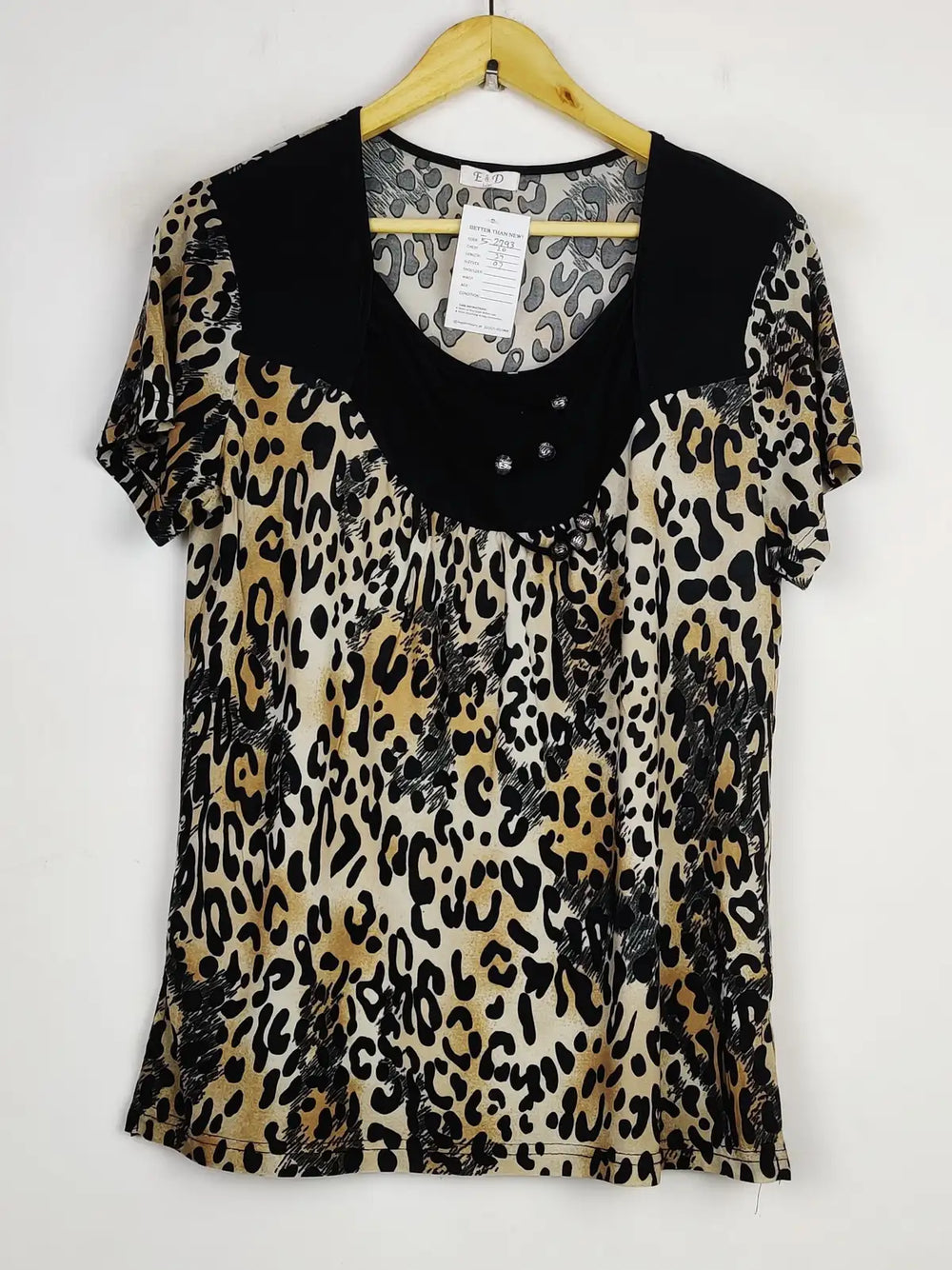 Buy online pre-used pre-loved 100% authentic & Original branded E&D (TS-2793) available in Pakistan. Top international brands avilable.
