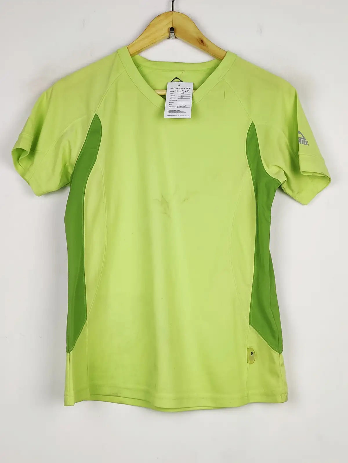 Buy online pre-used pre-loved 100% authentic & Original branded Mckinley (TS-2828) available in Pakistan. Top international brands avilable.