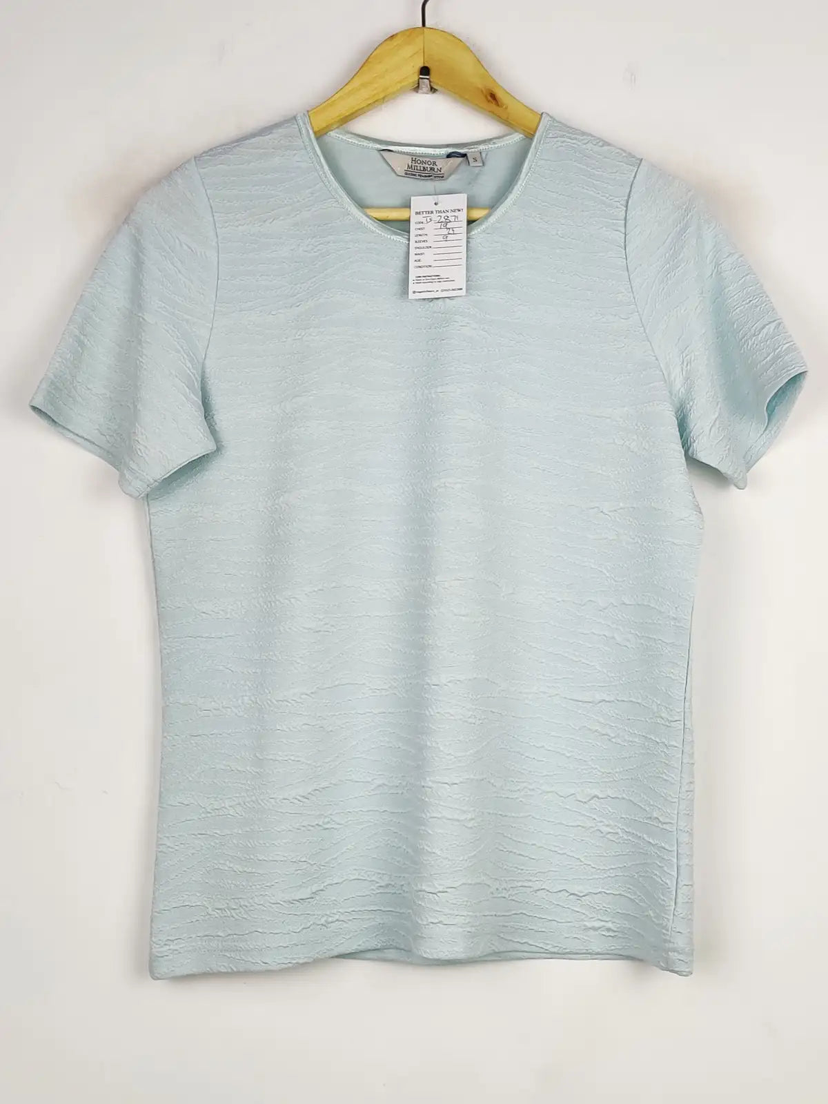 Buy online pre-used pre-loved 100% authentic & Original branded Honor Millburn (TS-2871) available in Pakistan. Top international brands avilable.