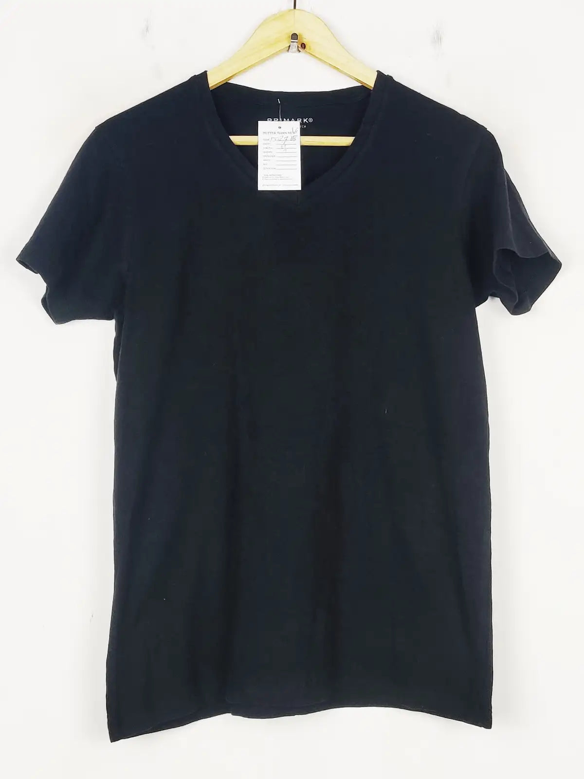 Buy online pre-used pre-loved 100% authentic & Original branded Primark (TS-2916) available in Pakistan. Top international brands avilable.