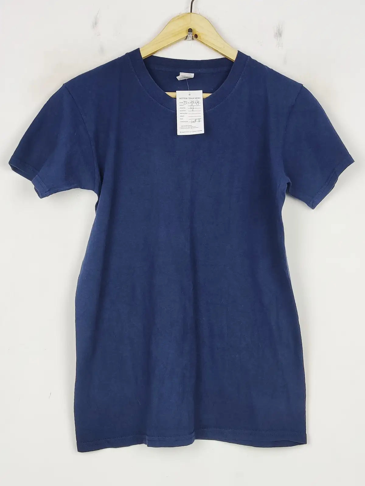 Buy online pre-used pre-loved 100% authentic & Original branded Fruit Of The Loom (TS-2918) available in Pakistan. Top international brands avilable.