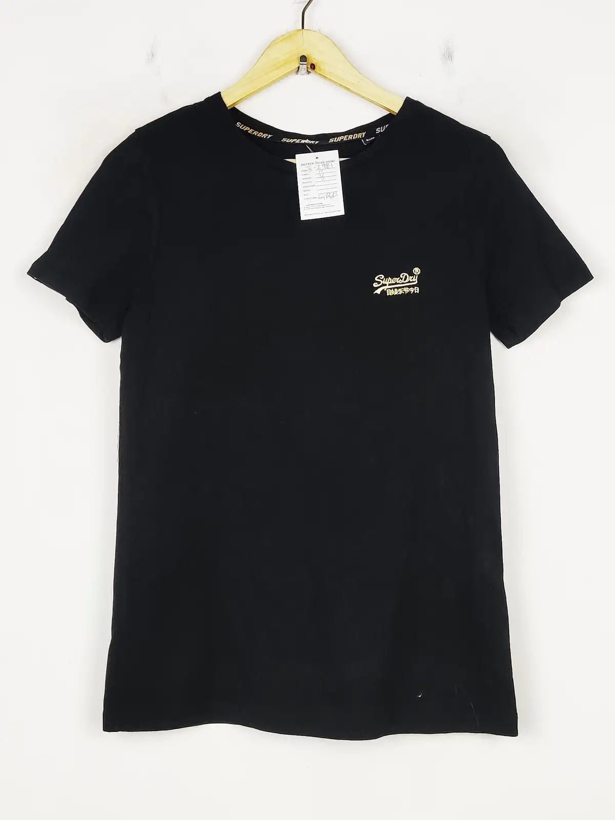 Buy online pre-used pre-loved 100% authentic & Original branded Superdry (TS-2981) available in Pakistan. Top international brands avilable.