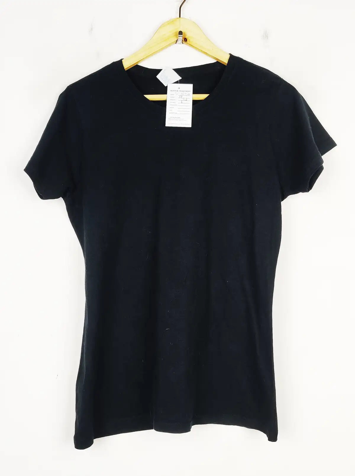 Buy online pre-used pre-loved 100% authentic & Original branded Unknown Brand (TS-3150) available in Pakistan. Top international brands avilable.