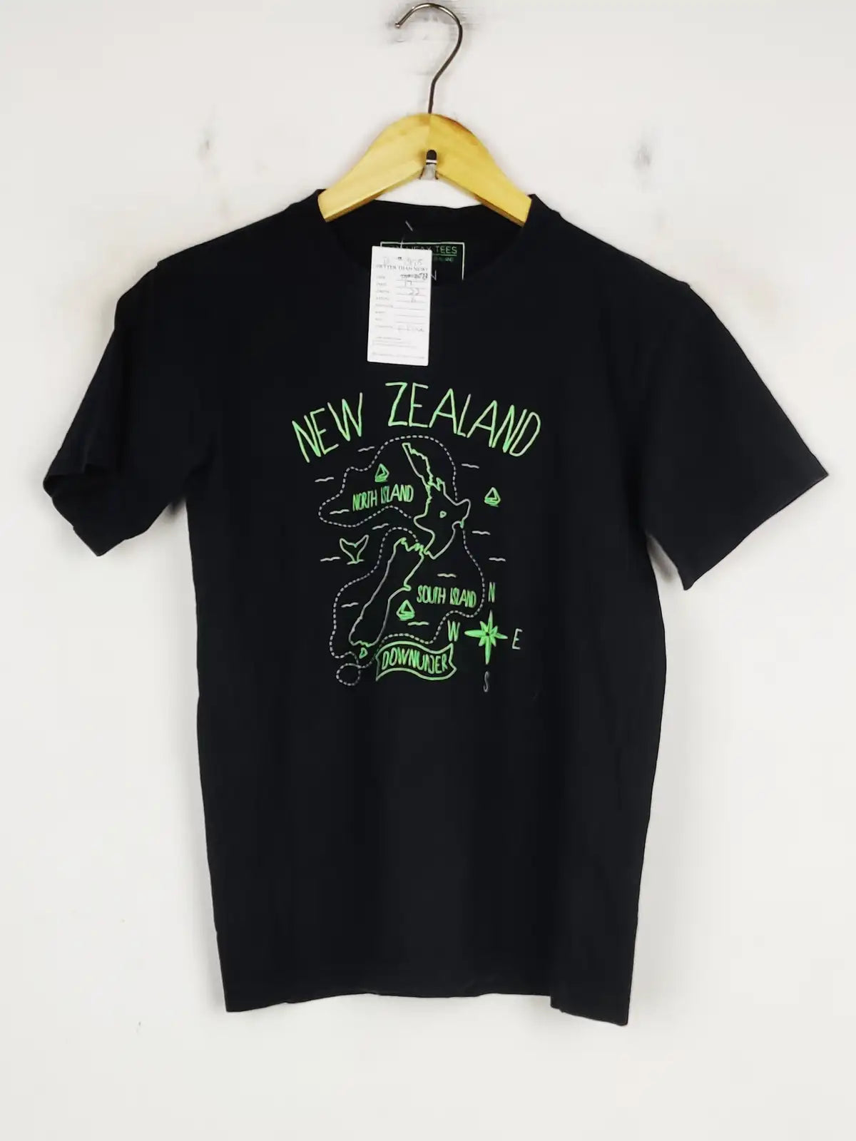 Buy online pre-used pre-loved 100% authentic & Original branded Halifax Tees (TS-3178) available in Pakistan. Top international brands avilable.