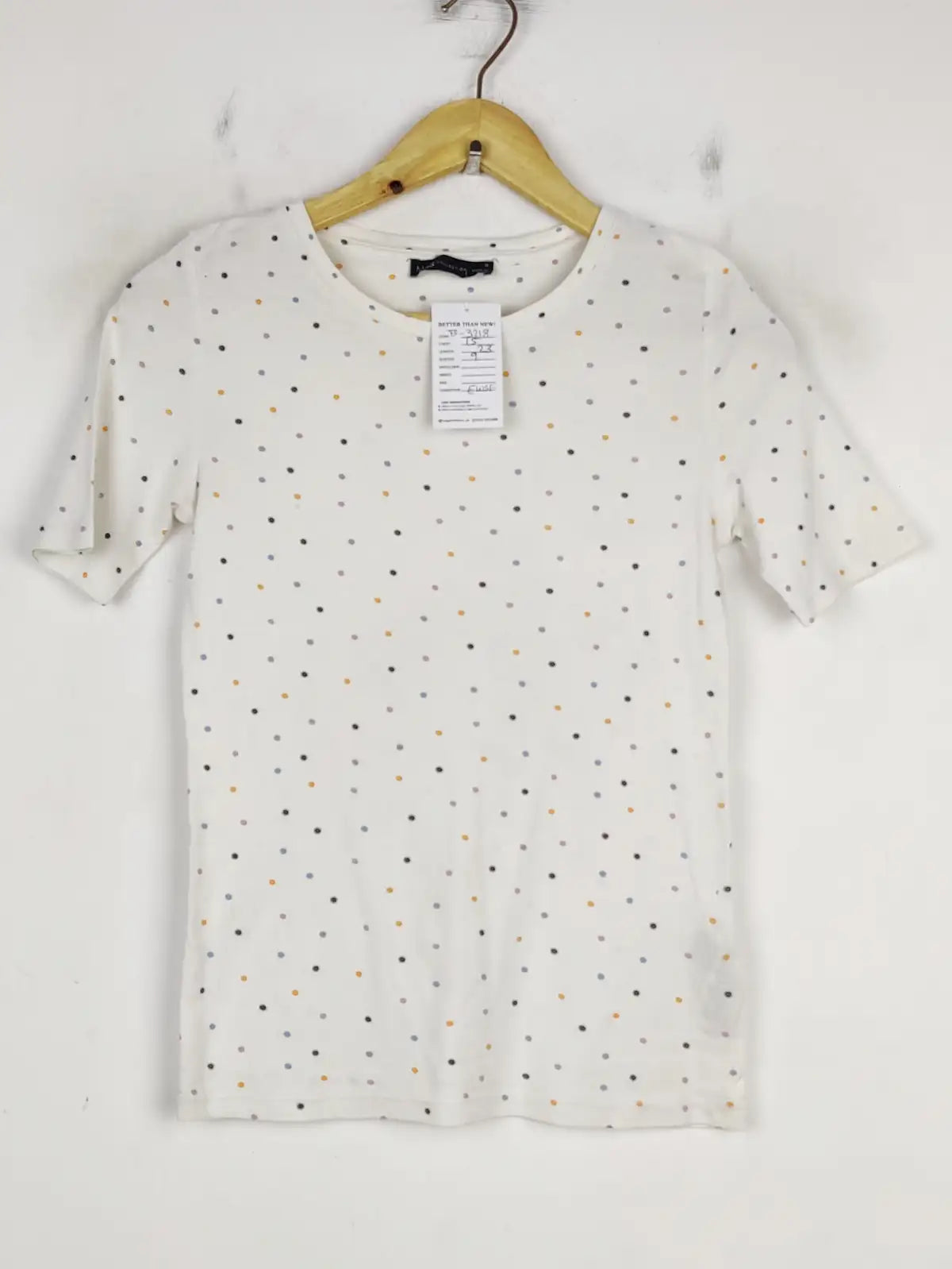 Buy online pre-used pre-loved 100% authentic & Original branded Marks & Spencers (TS-3218) available in Pakistan. Top international brands avilable.