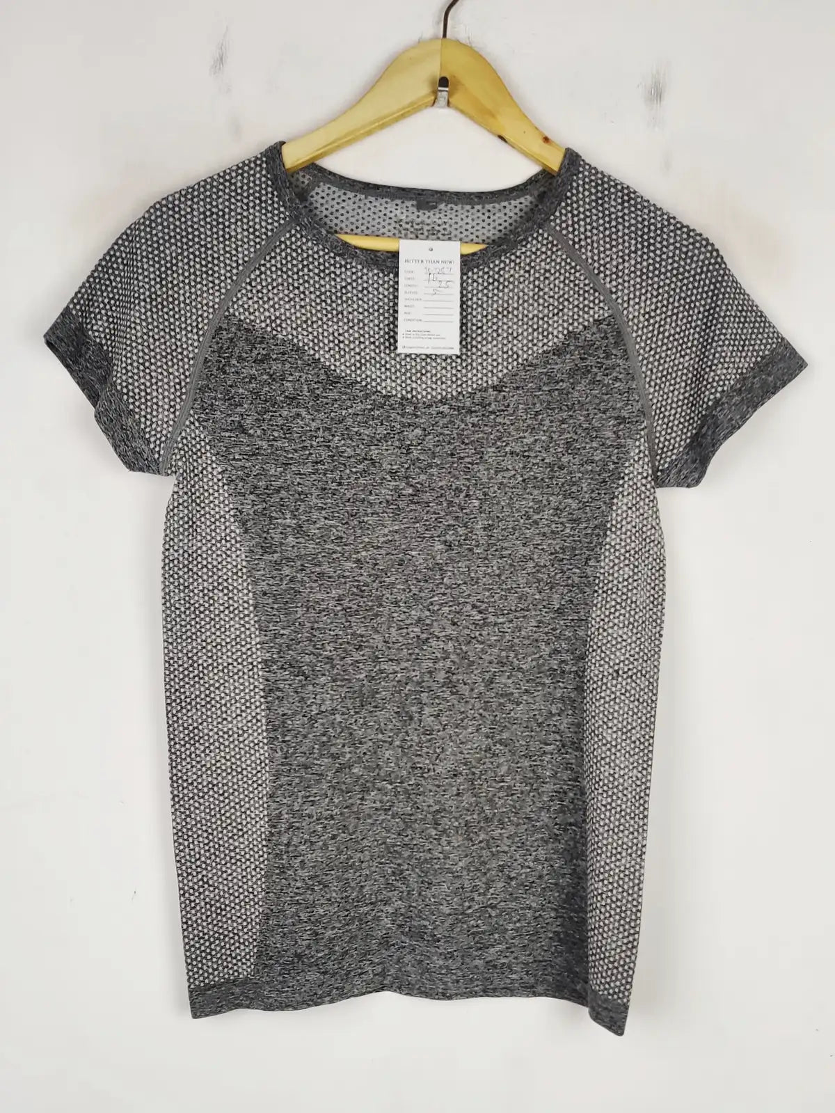 Buy online pre-used pre-loved 100% authentic & Original branded Unknown Brand (TS-3257) available in Pakistan. Top international brands avilable.