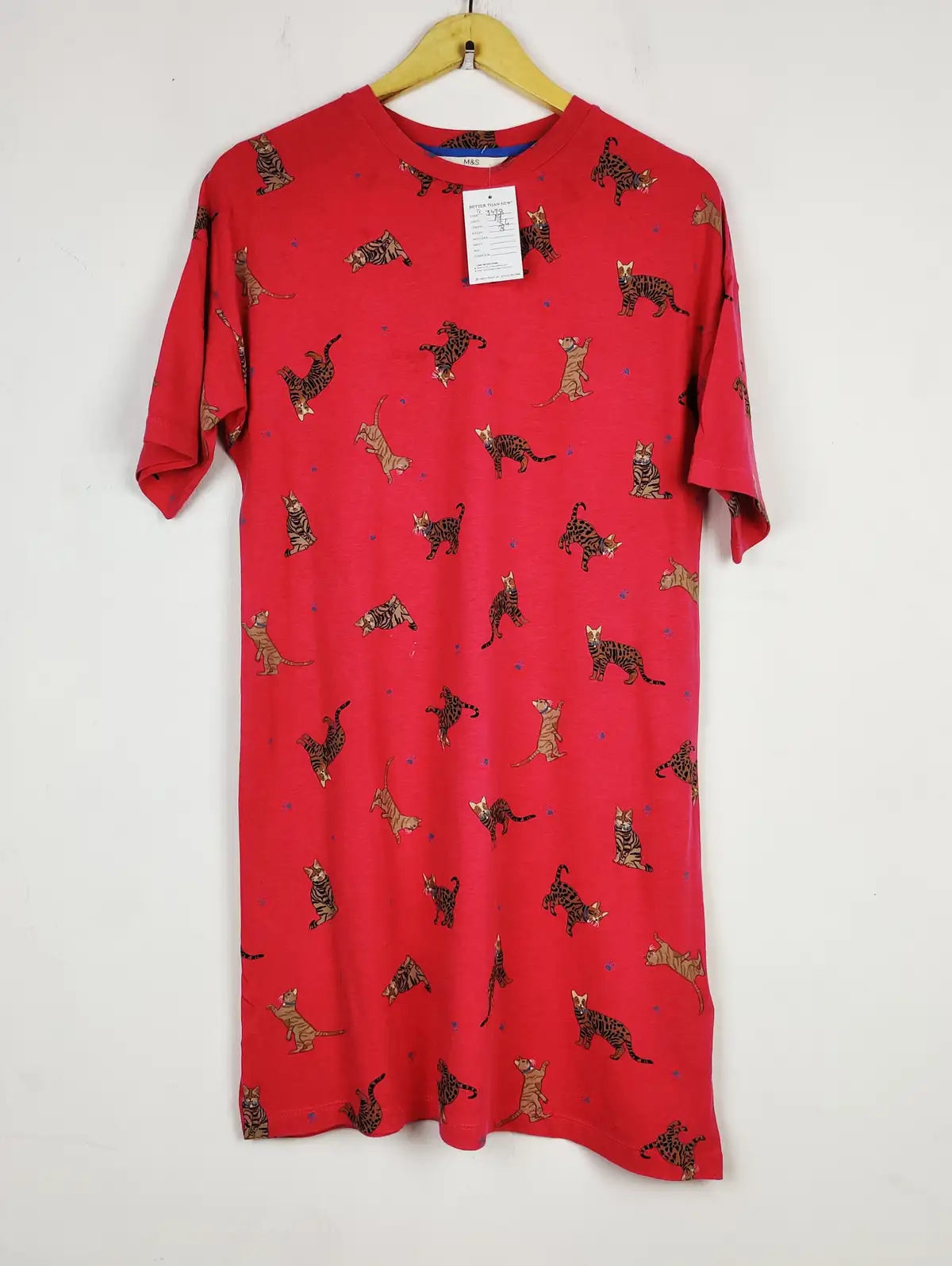 Buy online pre-used pre-loved 100% authentic & Original branded Marks & Spencers (TS-3478) available in Pakistan. Top international brands avilable.