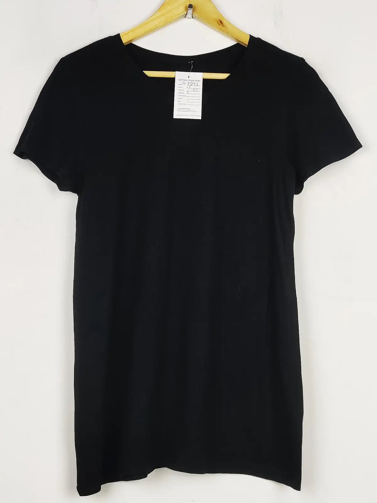 Buy online pre-used pre-loved 100% authentic & Original branded Gap (TS-3593) available in Pakistan. Top international brands avilable.
