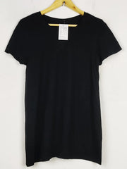 Buy online pre-used pre-loved 100% authentic & Original branded Gap (TS-3593) available in Pakistan. Top international brands avilable.
