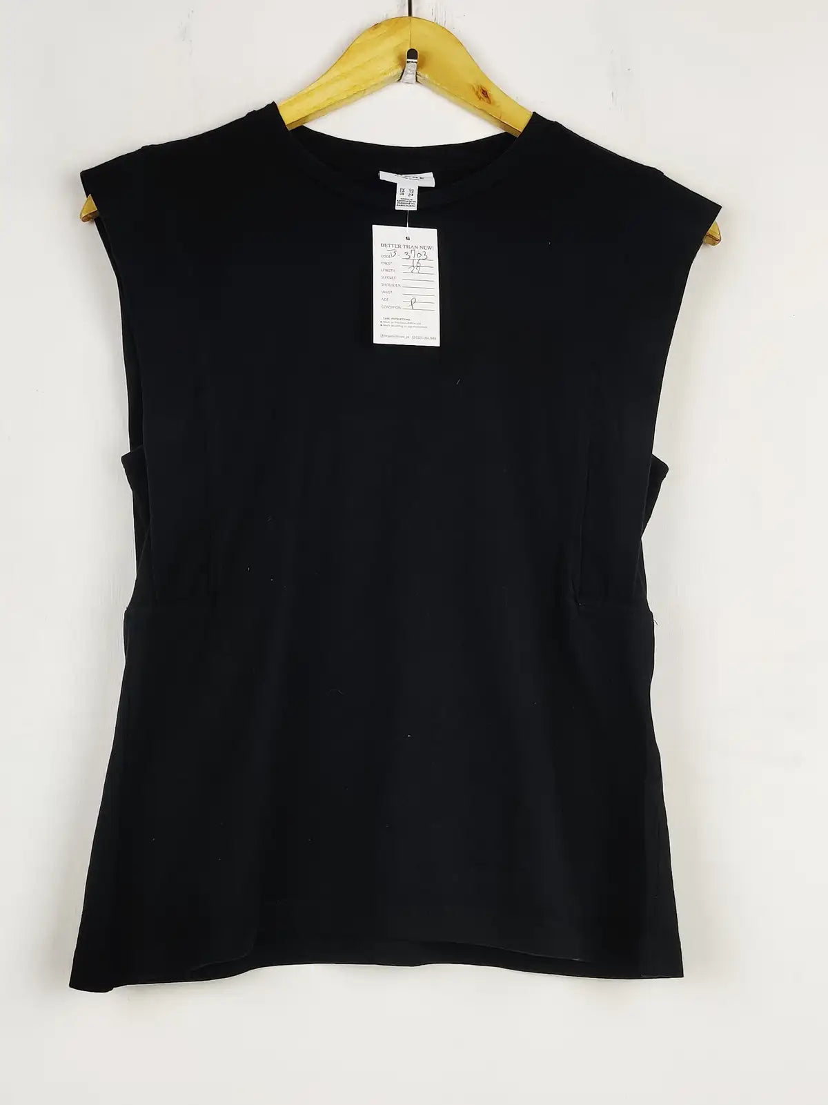 Buy online pre-used pre-loved 100% authentic & Original branded Aware (TS-3703) available in Pakistan. Top international brands avilable.