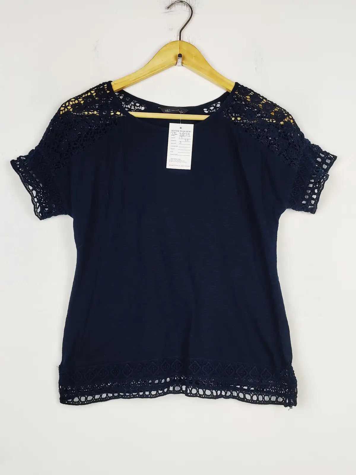 Buy online pre-used pre-loved 100% authentic & Original branded Marks & Spencers (TS-3829) available in Pakistan. Top international brands avilable.