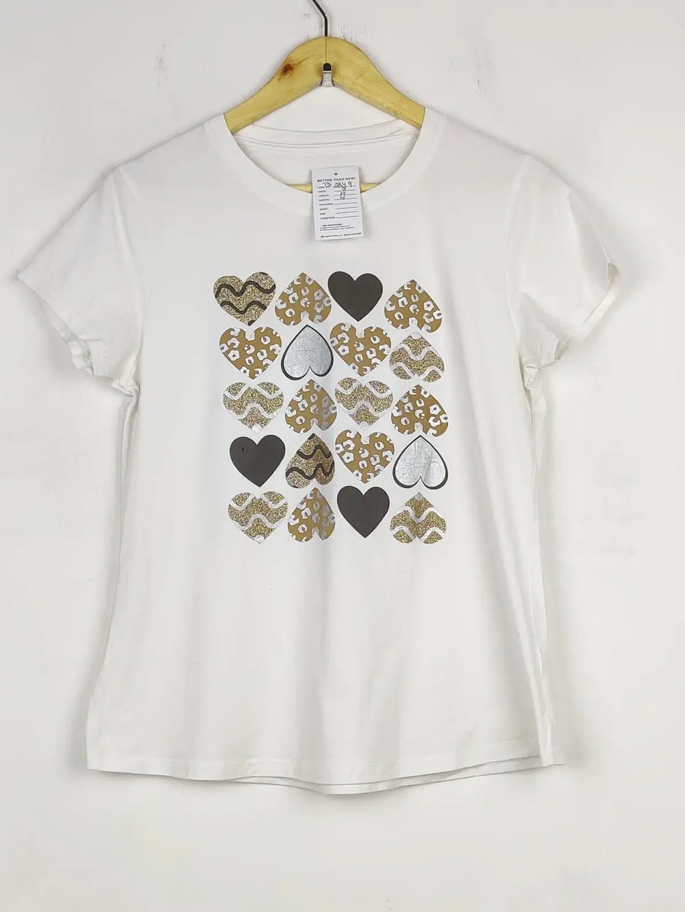 Buy online pre-used pre-loved 100% authentic & Original branded Unknown Brand (TS-3849) available in Pakistan. Top international brands avilable.