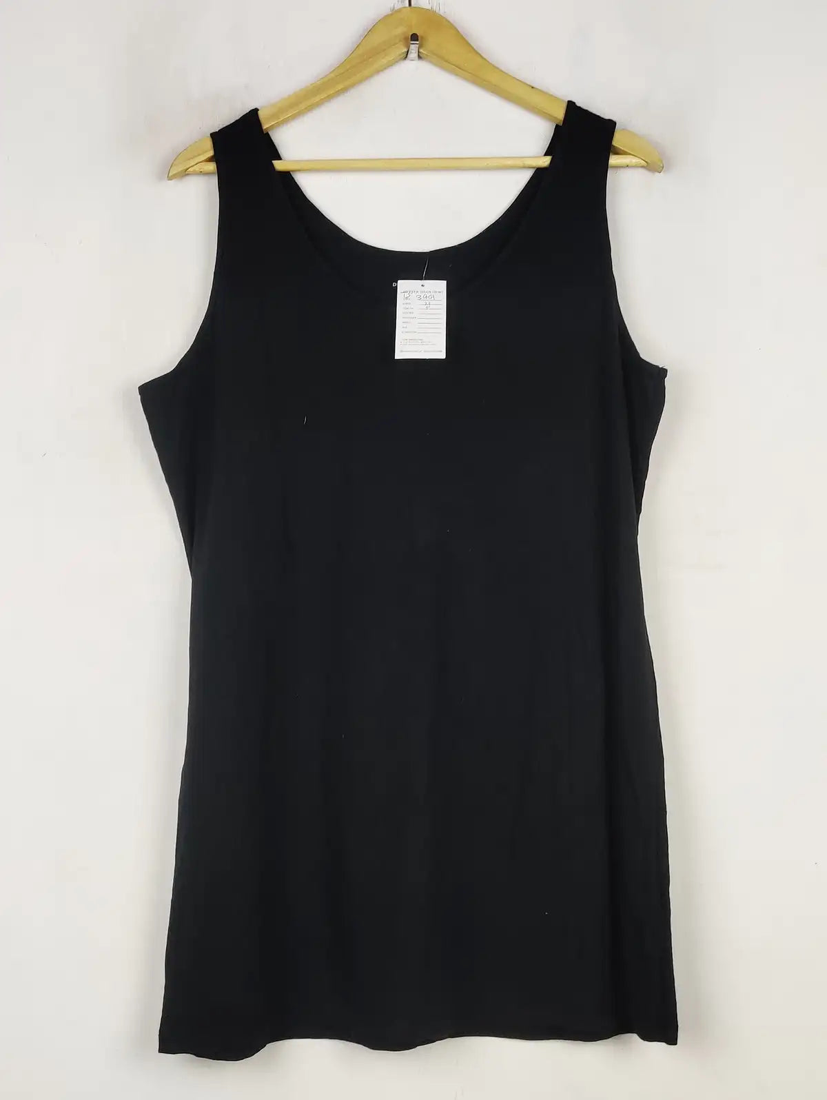 Buy online pre-used pre-loved 100% authentic & Original branded Dunnes Store (TS-3901) available in Pakistan. Top international brands avilable.