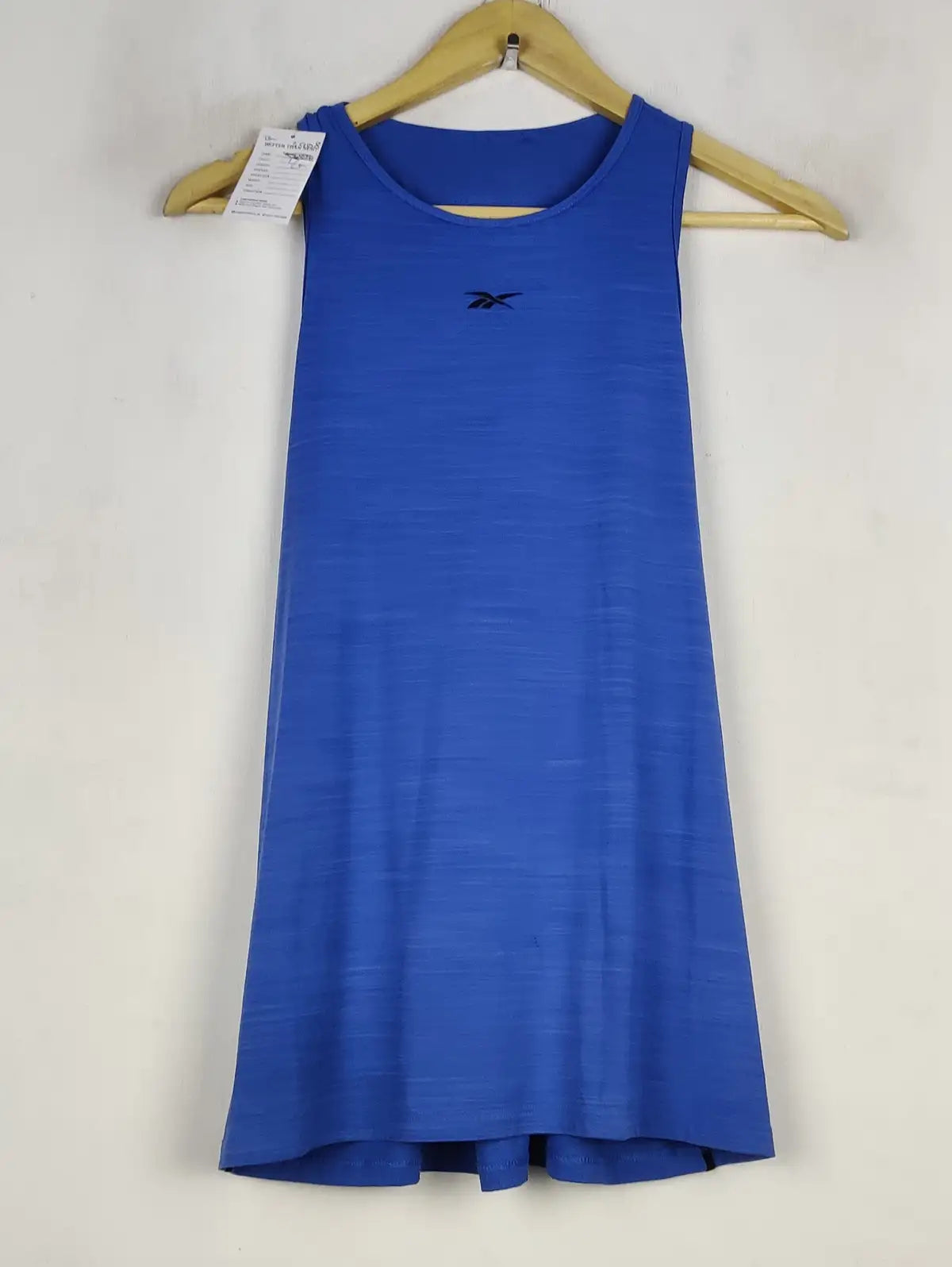 Buy online pre-used pre-loved 100% authentic & Original branded Unknown Brand (TS-3908) available in Pakistan. Top international brands avilable.