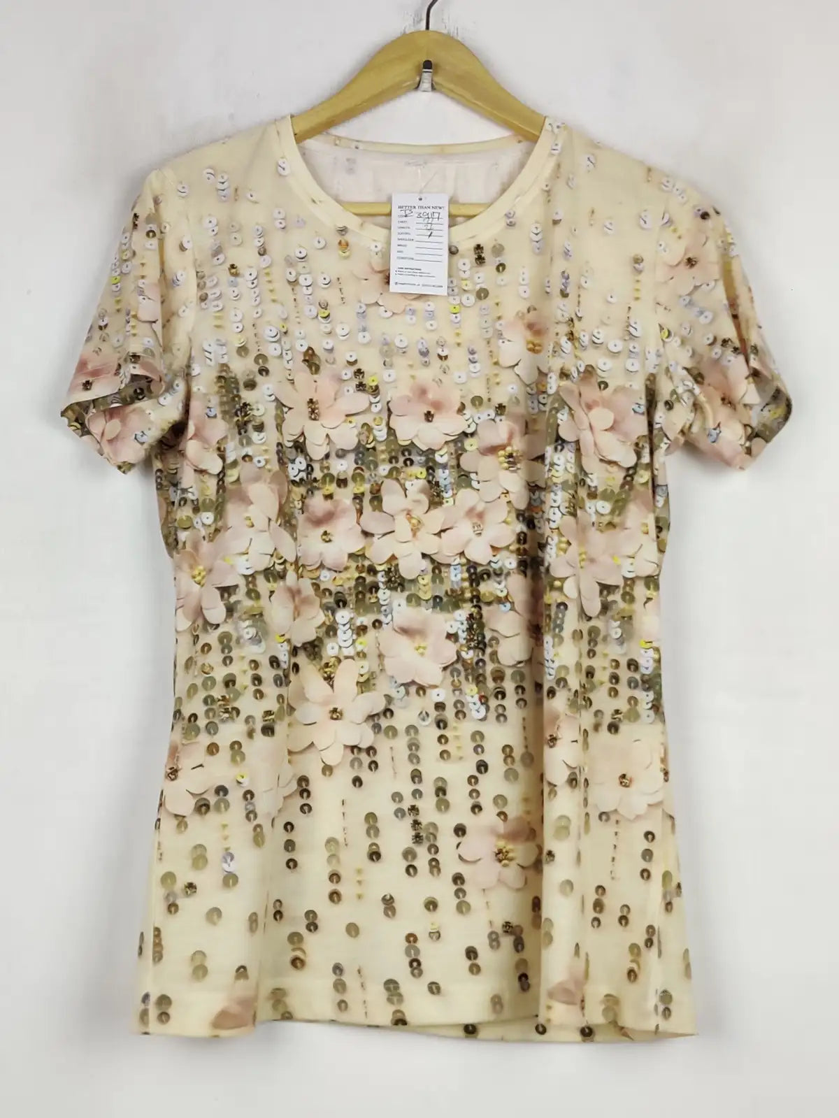 Buy online pre-used pre-loved 100% authentic & Original branded Unknown Brand (TS-3917) available in Pakistan. Top international brands avilable.