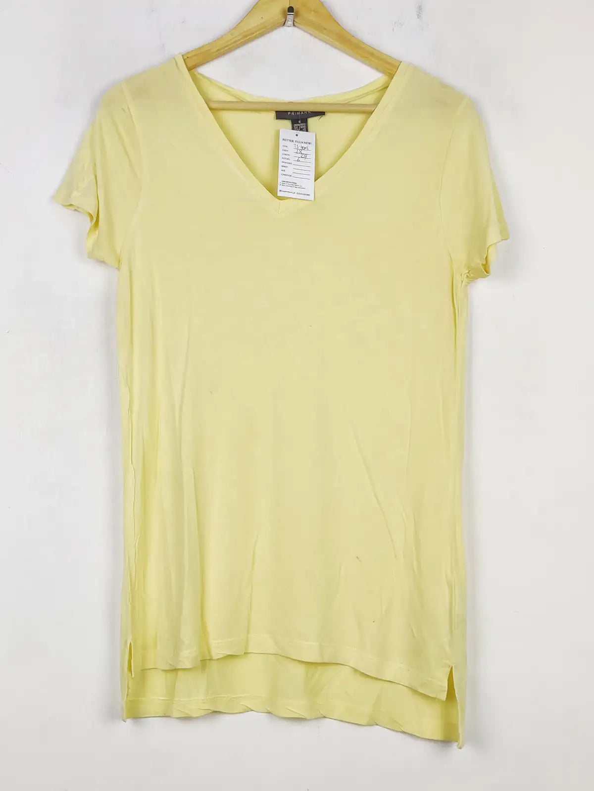 Buy online pre-used pre-loved 100% authentic & Original branded Primark (TS-4005) available in Pakistan. Top international brands avilable.