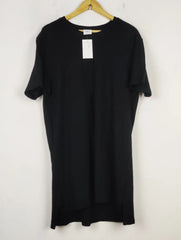 Buy online pre-used pre-loved 100% authentic & Original branded Zara (TS-4009) available in Pakistan. Top international brands avilable.