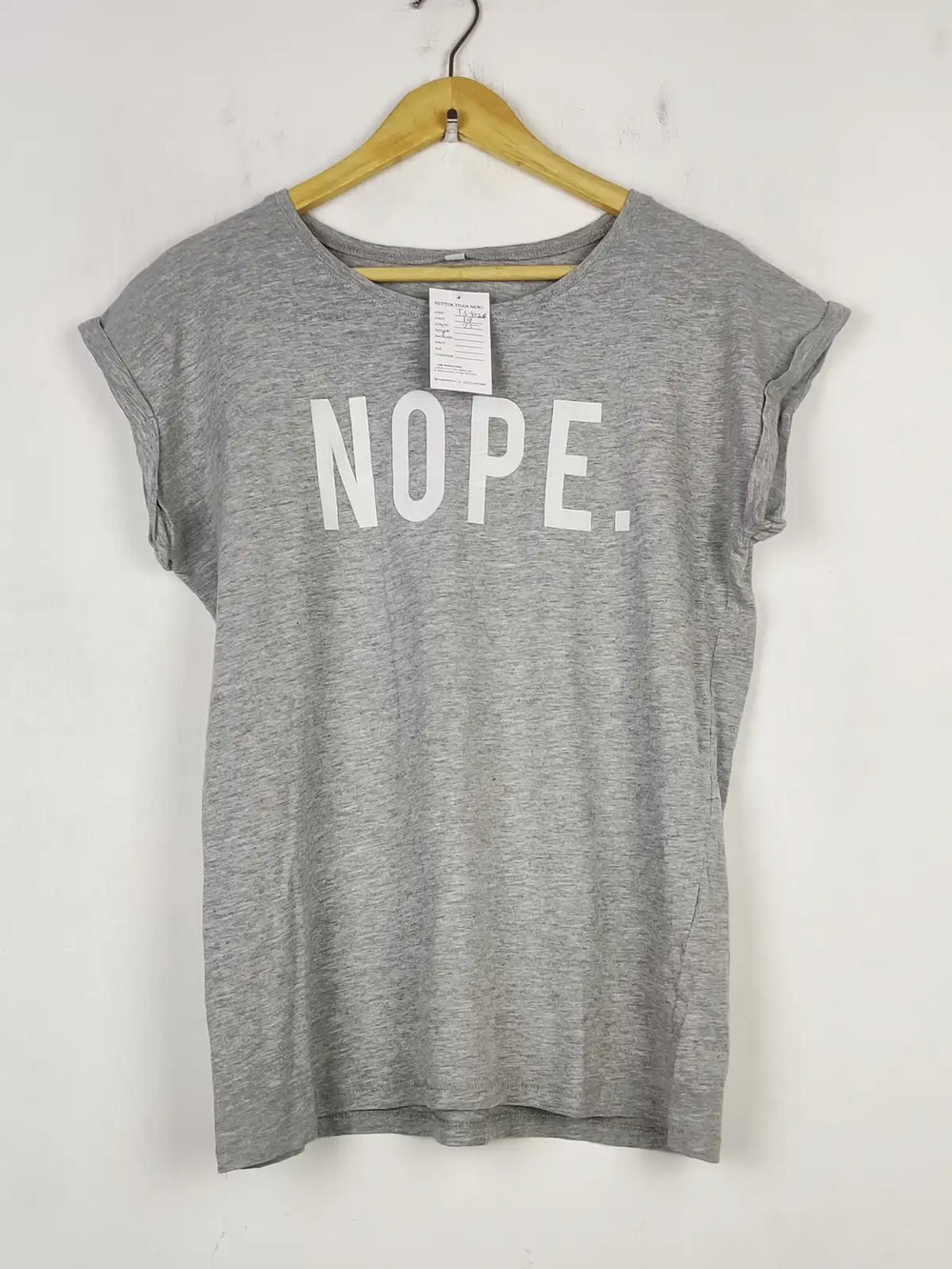 Buy online pre-used pre-loved 100% authentic & Original branded Nope (TS-4026) available in Pakistan. Top international brands avilable.