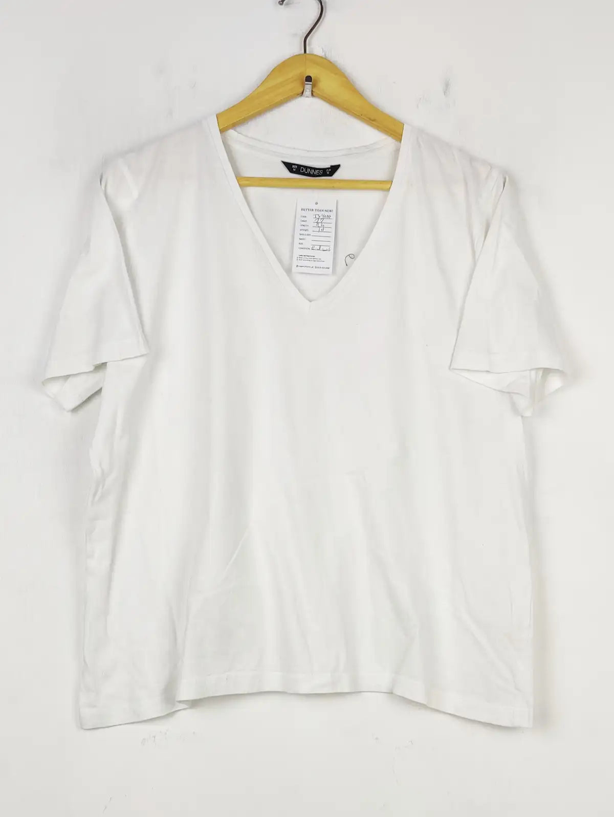 Buy online pre-used pre-loved 100% authentic & Original branded Dunnes Store (TS-4039) available in Pakistan. Top international brands avilable.