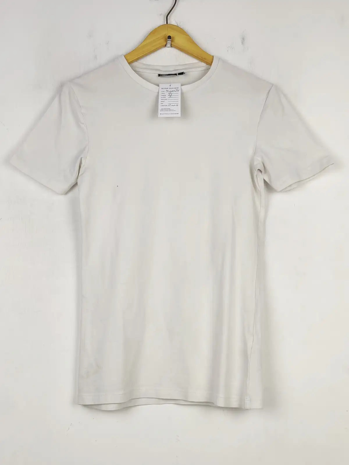 Buy online pre-used pre-loved 100% authentic & Original branded Asos (TS-4074) available in Pakistan. Top international brands avilable.