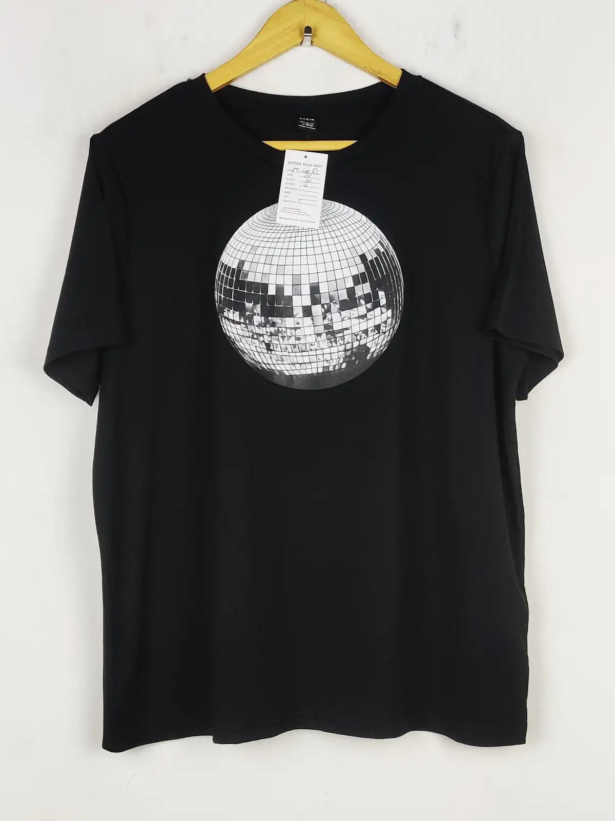 Buy online pre-used pre-loved 100% authentic & Original branded Shein (TS-4081) available in Pakistan. Top international brands avilable.