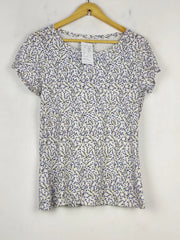 Buy online pre-used pre-loved 100% authentic & Original branded Primark (TS-4165) available in Pakistan. Top international brands avilable.