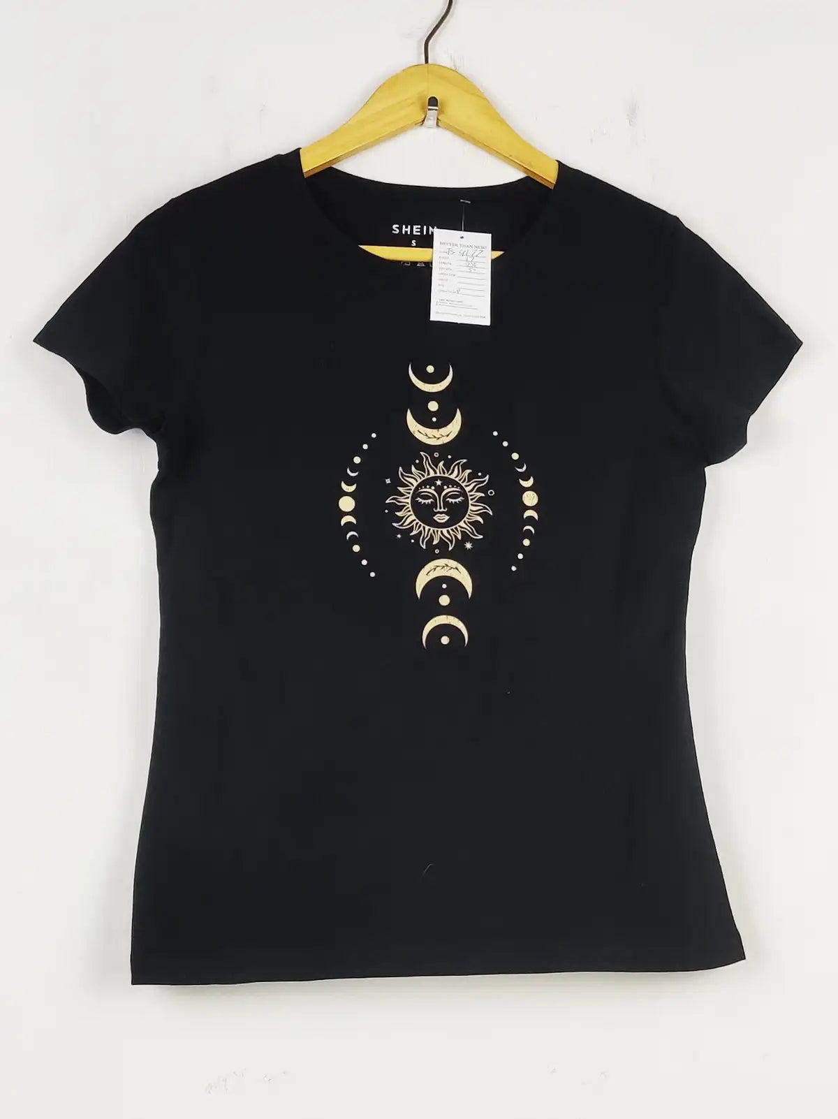 Buy online pre-used pre-loved 100% authentic & Original branded Shein (TS-4177) available in Pakistan. Top international brands avilable.