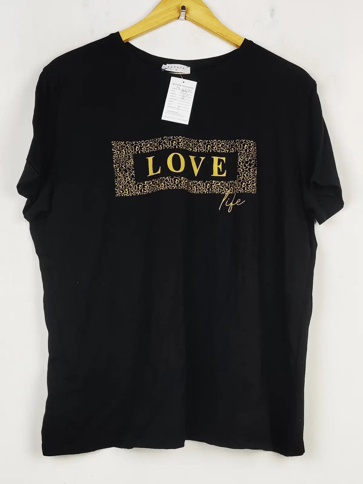 Buy online pre-used pre-loved 100% authentic & Original branded Papaya (TS-4241) available in Pakistan. Top international brands avilable.