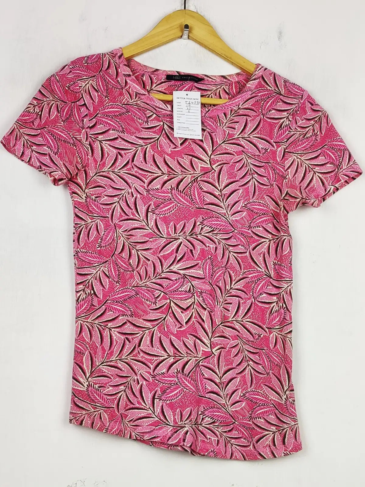 Buy online pre-used pre-loved 100% authentic & Original branded Marks & Spencer (TS-4338) available in Pakistan. Top international brands avilable.