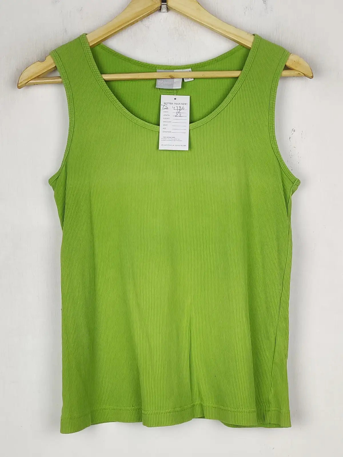 Buy online pre-used pre-loved 100% authentic & Original branded Esprit (TS-4386) available in Pakistan. Top international brands avilable.