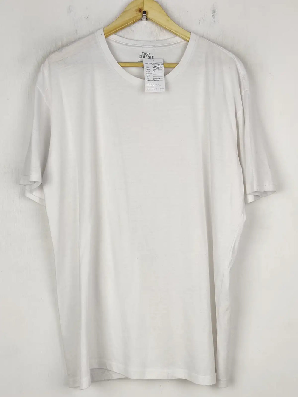 Buy online pre-used pre-loved 100% authentic & Original branded True Classic (TS-4422) available in Pakistan. Top international brands avilable.